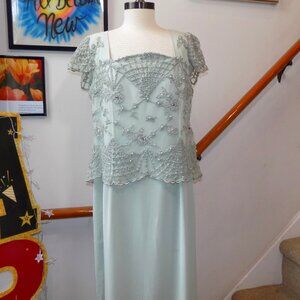 MON CHERI BRIDALS Vintage Mint Formal Dress Beaded Sequins Size 12/14?